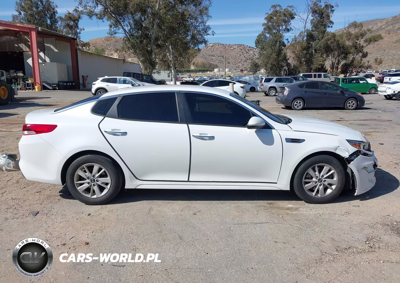 2017 Kia Optima Lx VIN:5XXGT4L35HG143524 - 13