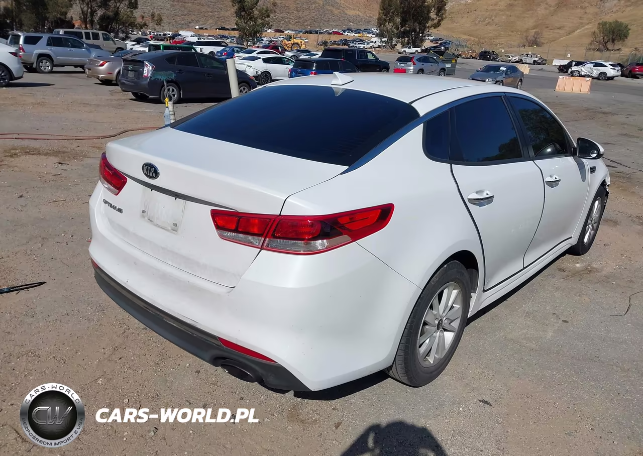2017 Kia Optima Lx VIN:5XXGT4L35HG143524 - 4