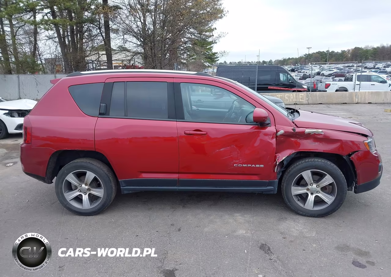 2016 Jeep Compass High Altitude Edition VIN:1C4NJCEA9GD797440 - 13