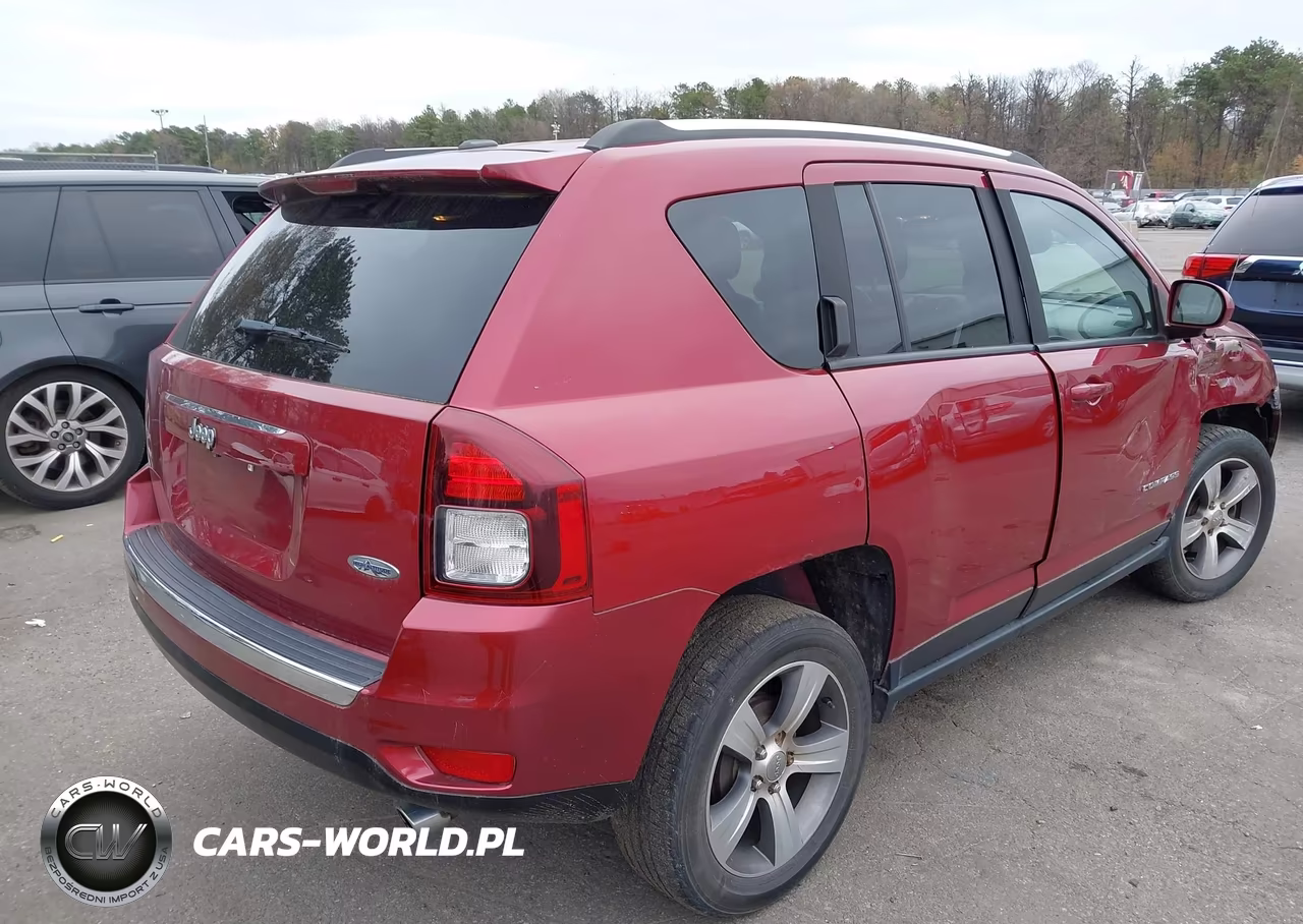 2016 Jeep Compass High Altitude Edition VIN:1C4NJCEA9GD797440 - 4