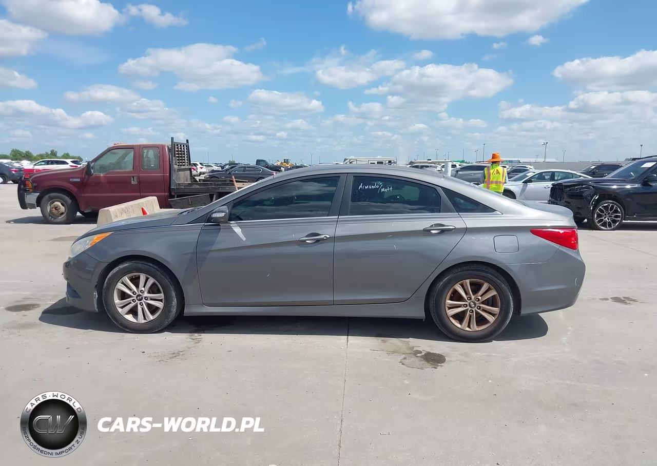 2014 Hyundai Sonata Gls VIN:5NPEB4AC9EH924608 - 14