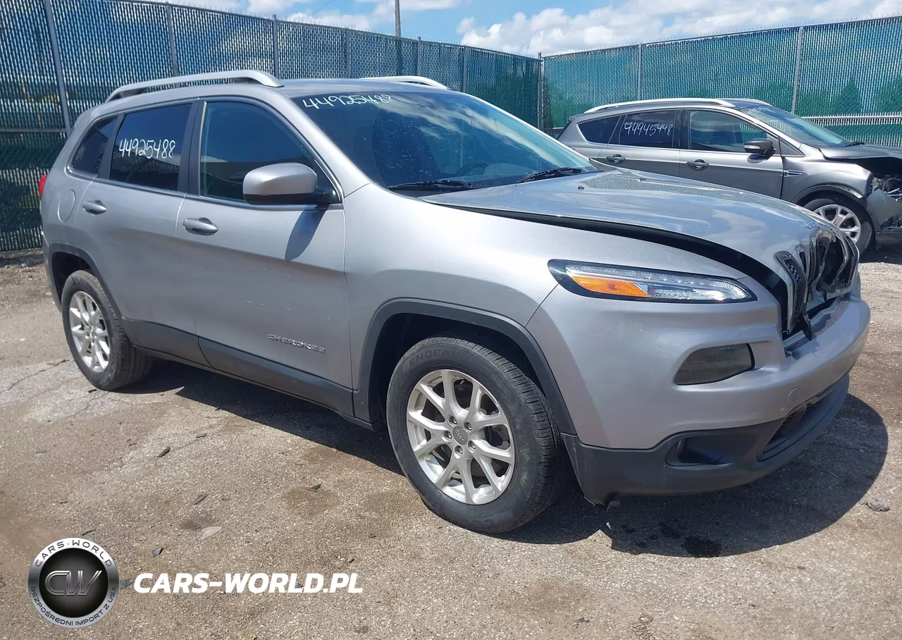 2015 Jeep Cherokee Latitude – zdjęcie 1 z 11