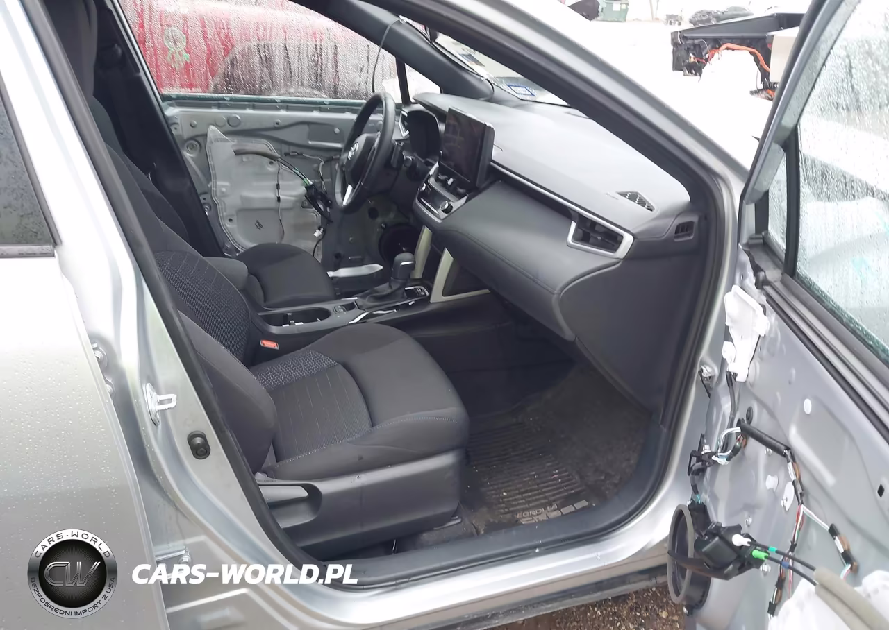 2025 Toyota Corolla Cross Hybrid Se VIN:7MUFBABG5SV086206 - 5