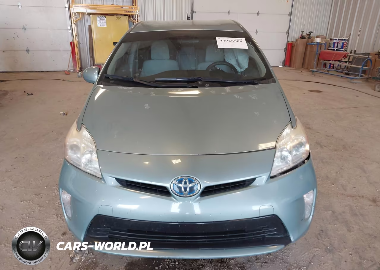 2013 Toyota Prius Two VIN:JTDKN3DU1D5676135 - 11