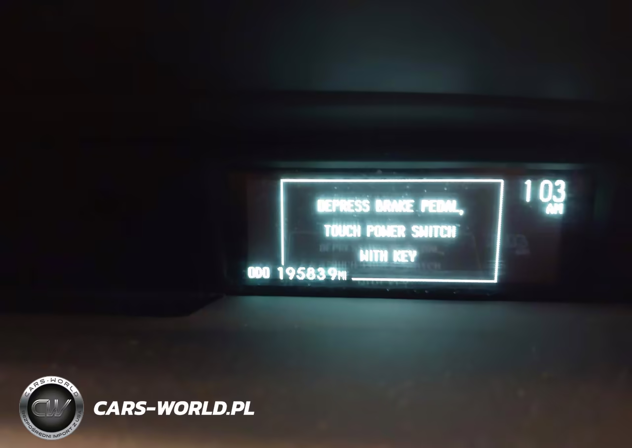 2013 Toyota Prius Two VIN:JTDKN3DU1D5676135 - 14
