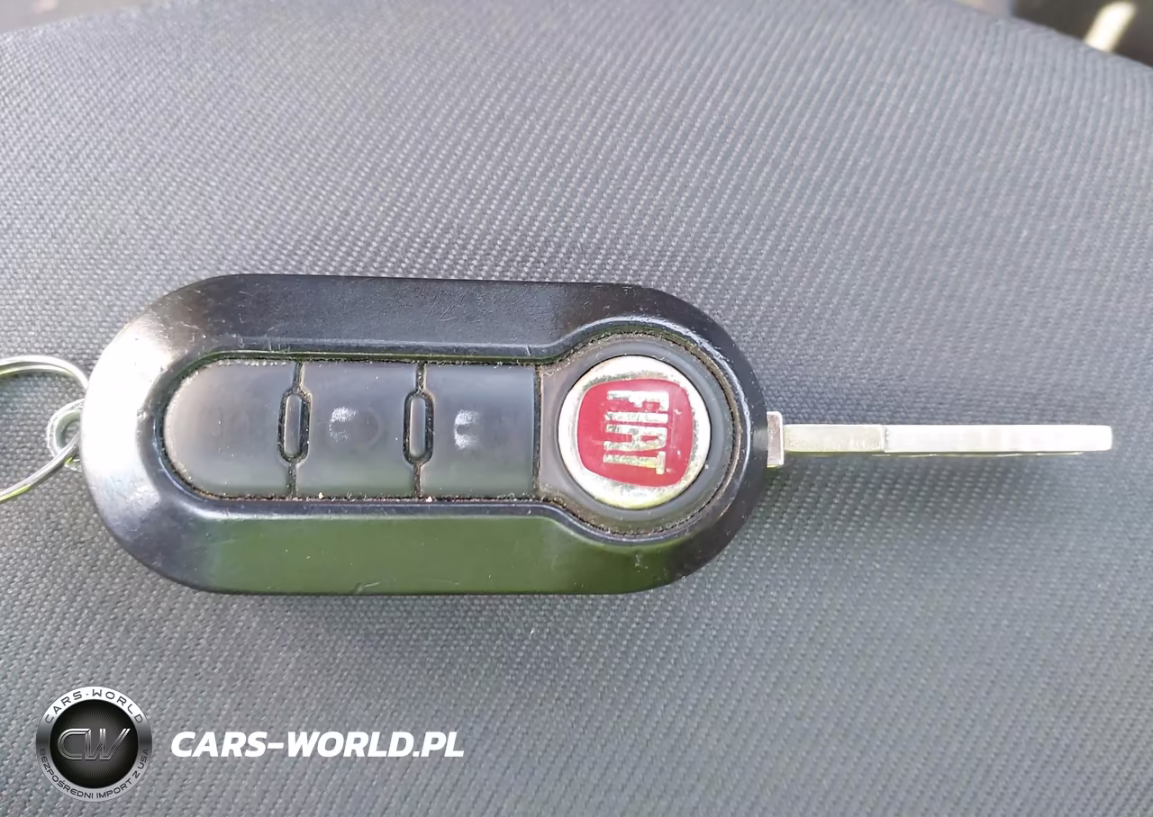 2013 Fiat 500 Pop VIN:3C3CFFAR9DT528743 - 11