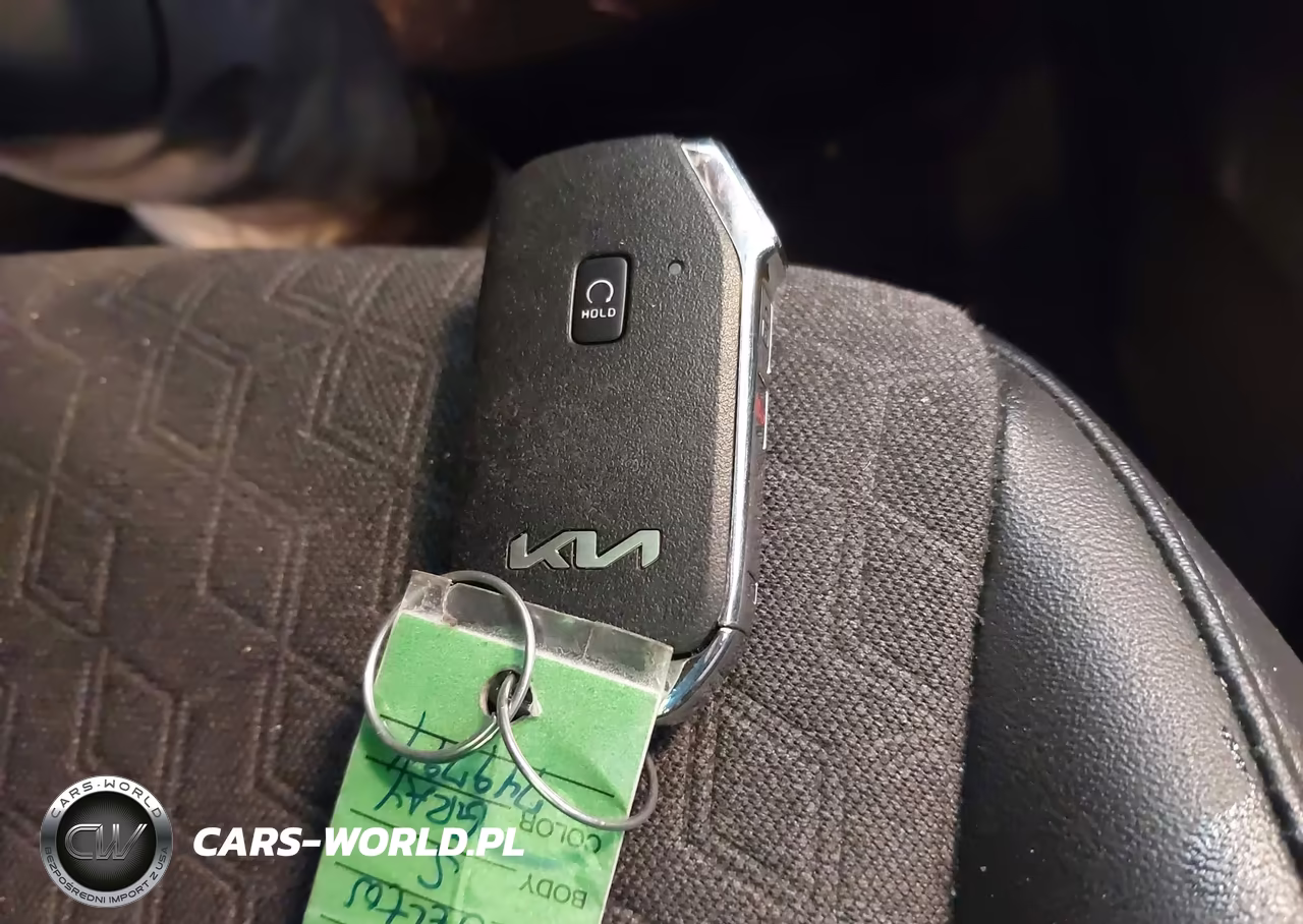 2025 Kia Seltos S VIN:KNDEU2AA4S7749794 - 11