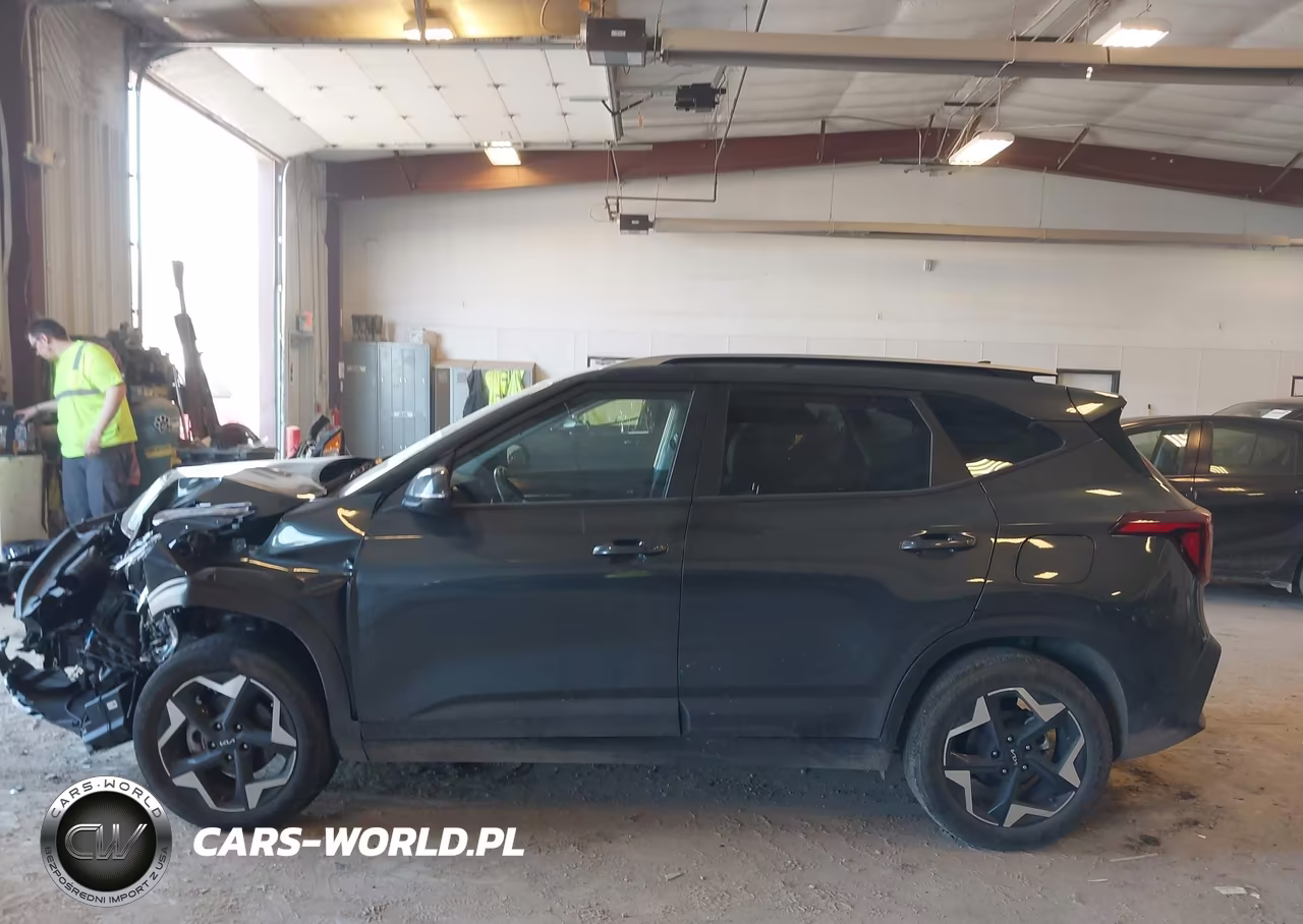 2025 Kia Seltos S VIN:KNDEU2AA4S7749794 - 14