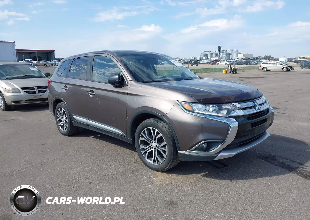 2017 Mitsubishi Outlander Es – zdjęcie 1 z 16