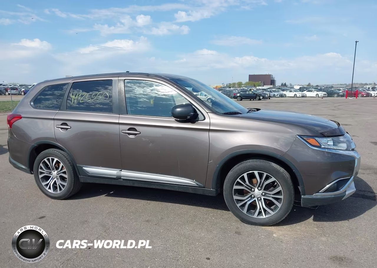 2017 Mitsubishi Outlander Es VIN:JA4AD2A37HZ016369 - 13
