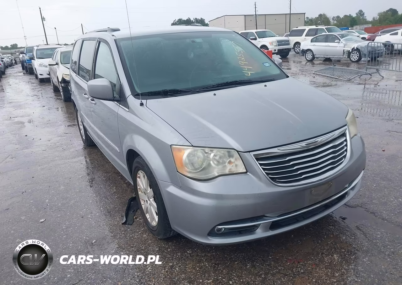 2014 Chrysler Town & Country Touring