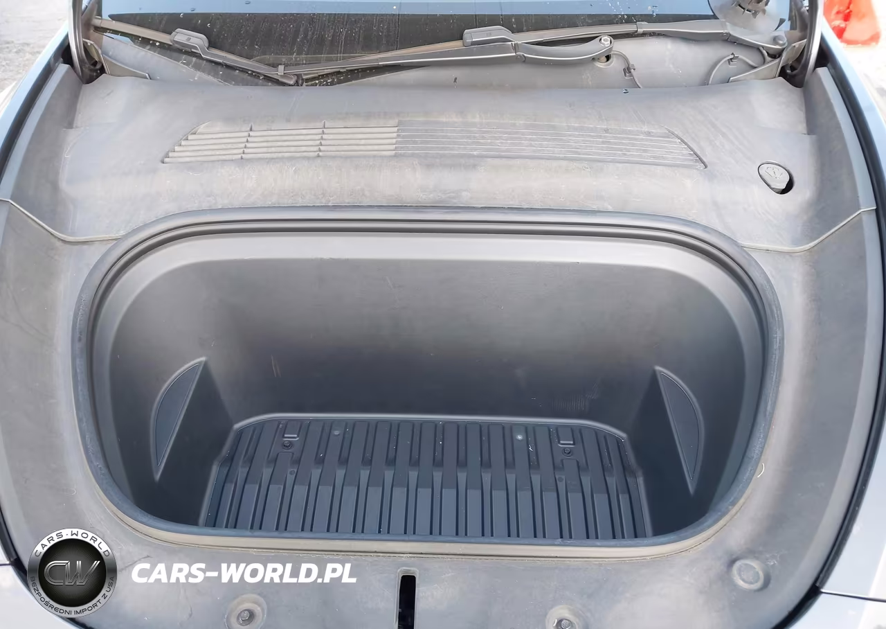 2020 Tesla Model Y Long Range Dual Motor All-Wheel Drive VIN:5YJYGDEE8LF058356 - 10