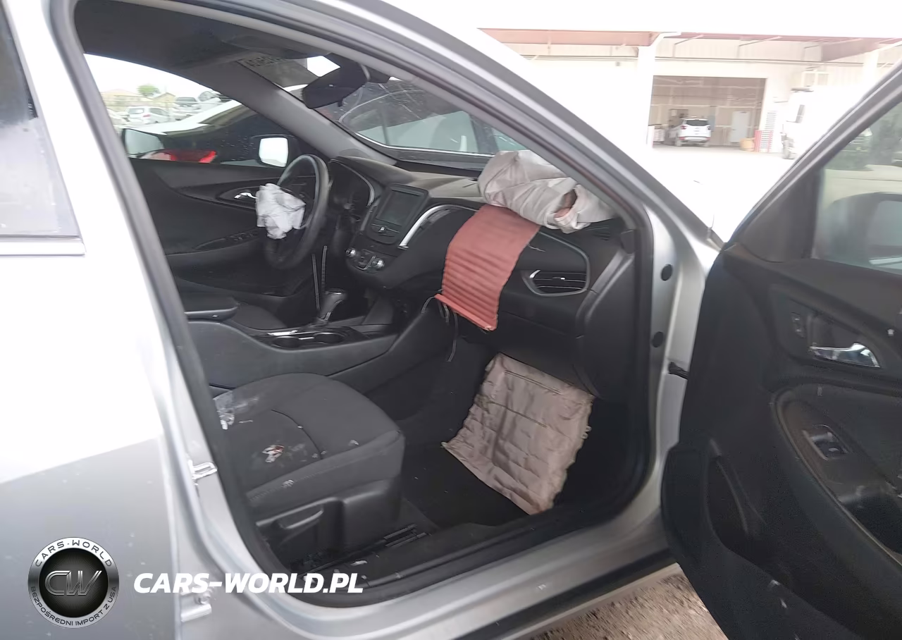 2018 Chevrolet Malibu 1Ls VIN:1G1ZB5ST1JF261666 - 5