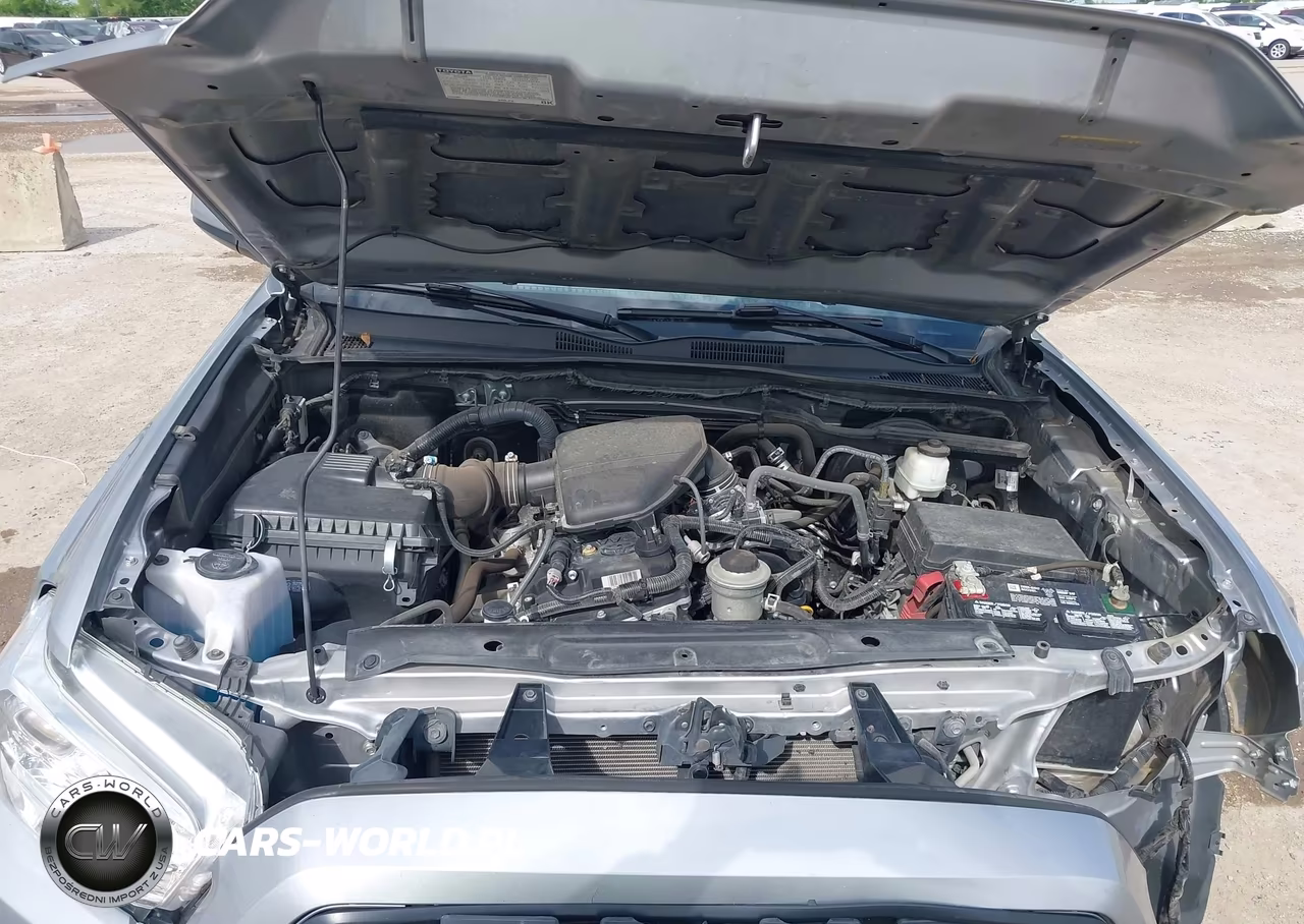 2020 Toyota Tacoma Sr VIN:5TFAX5GN2LX177076 - 10