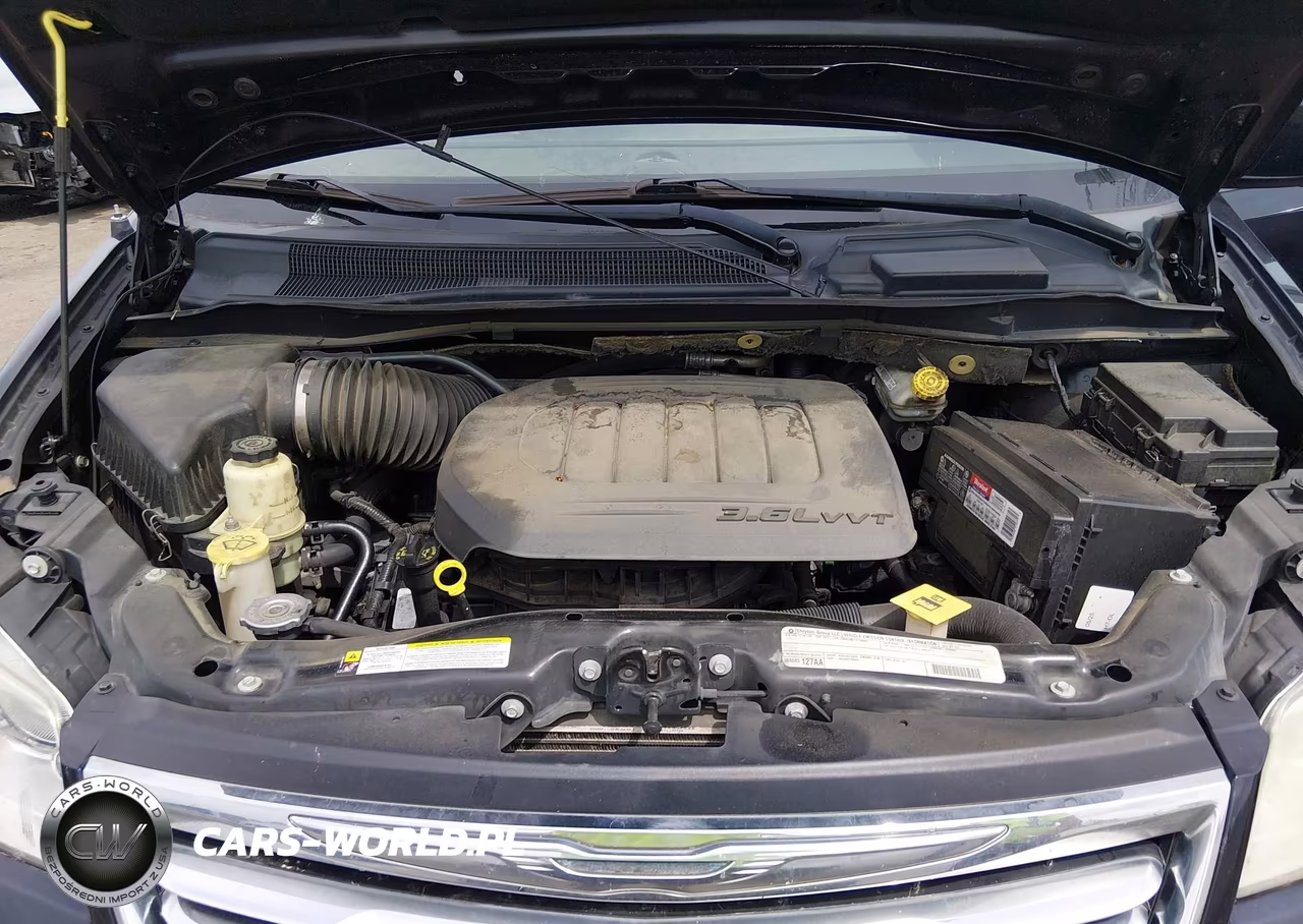 2011 Chrysler Town & Country Touring VIN:2A4RR5DG4BR604106 - 10