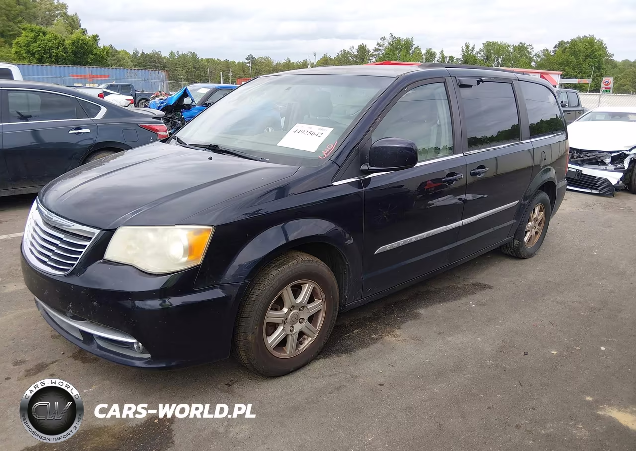 2011 Chrysler Town & Country Touring VIN:2A4RR5DG4BR604106 - 2