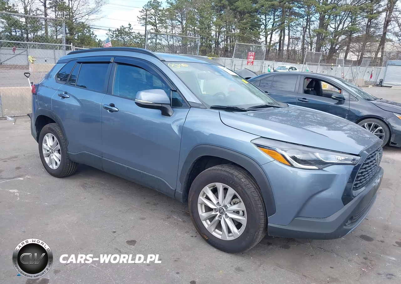 2024 Toyota Corolla Cross Le – zdjęcie 1 z 16