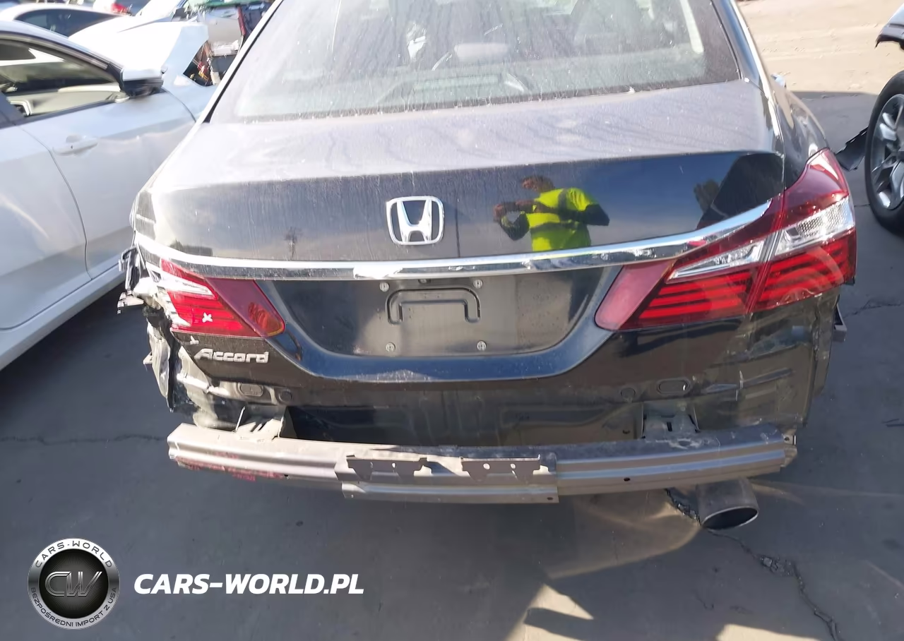 2017 Honda Accord Lx VIN:1HGCR2F36HA041837 - 17