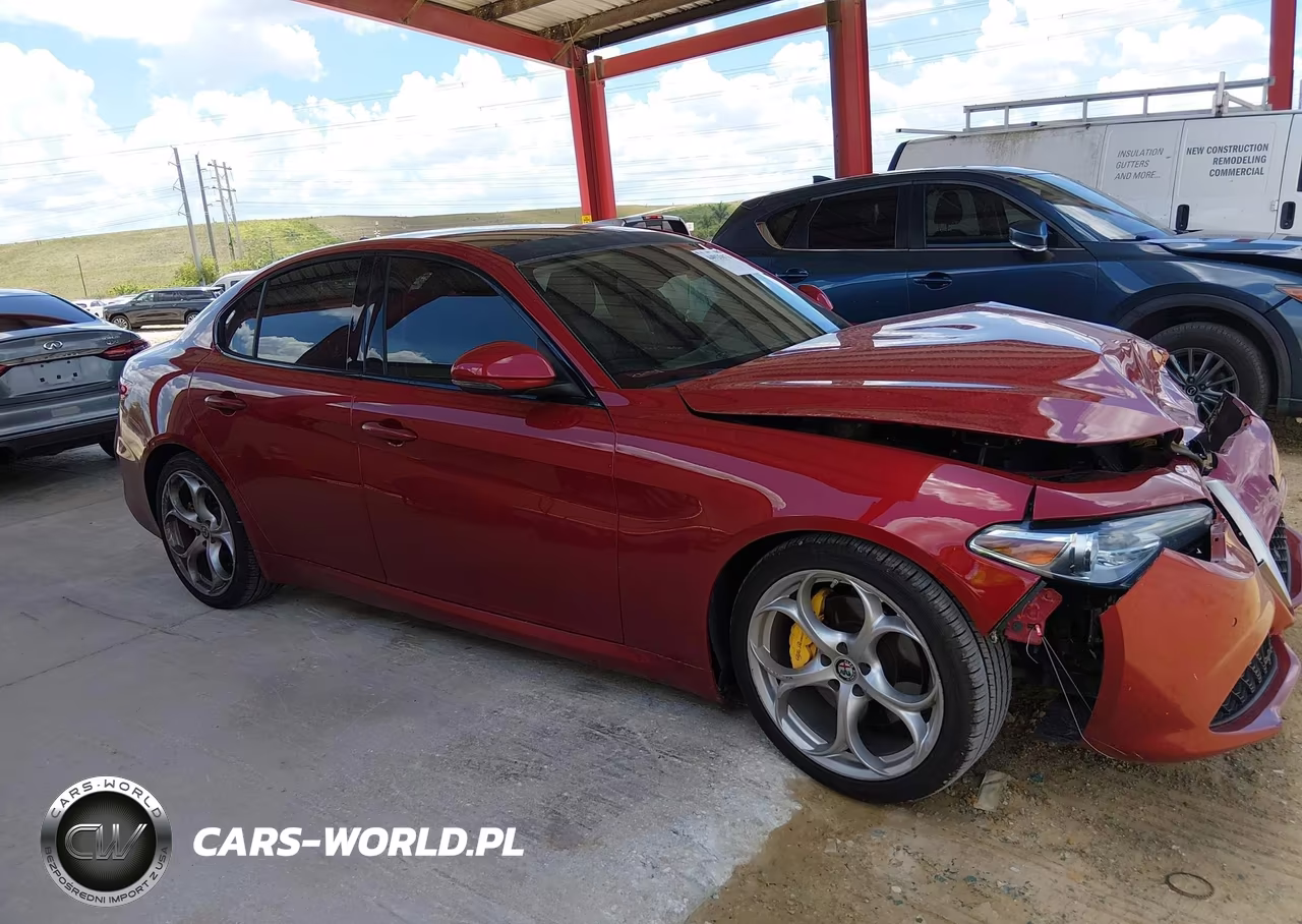 2018 Alfa Romeo Giulia Ti Sport Rwd VIN:ZARFAECN5J7580985 - 13