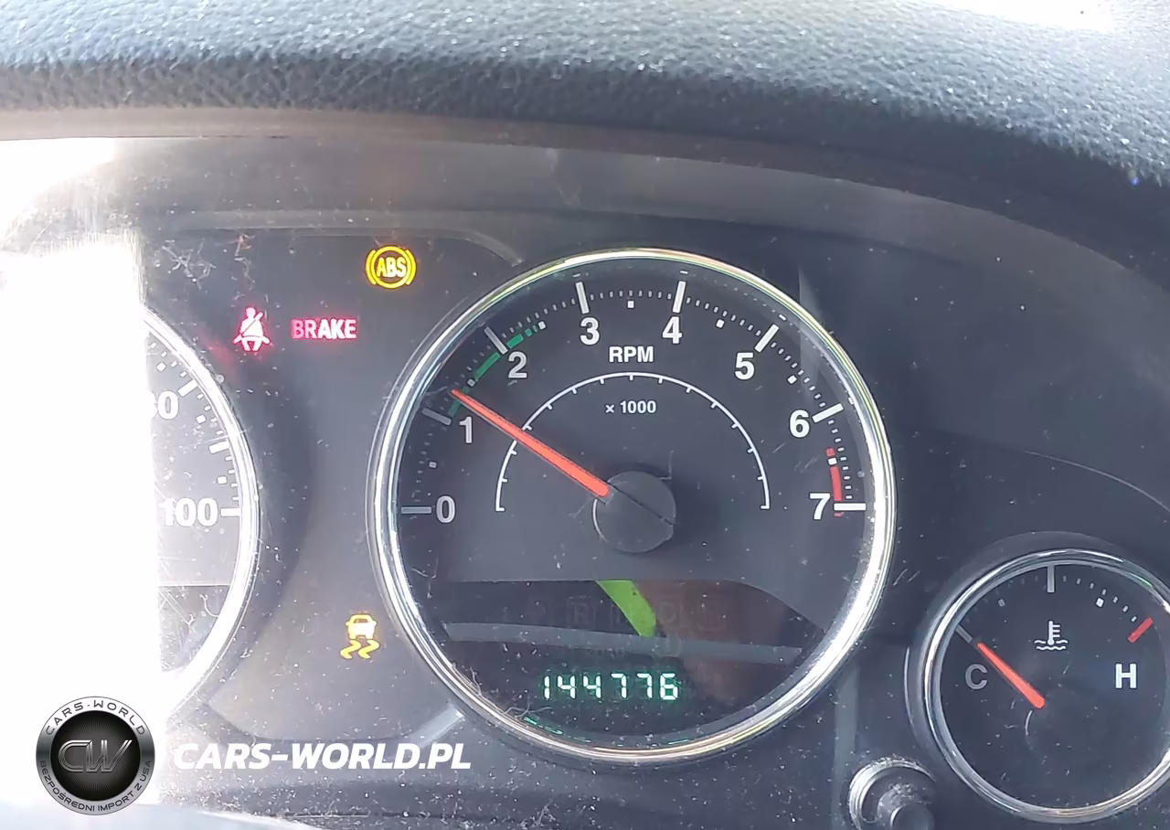 2013 Jeep Wrangler Sport VIN:1C4AJWAG4DL505799 - 15