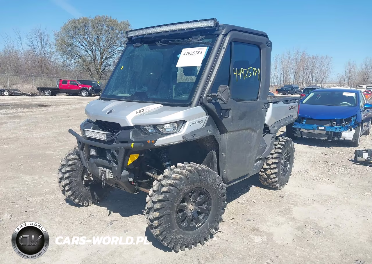 2019 Can-Am Defender VIN:3JBUFAP49KK000236 - 2