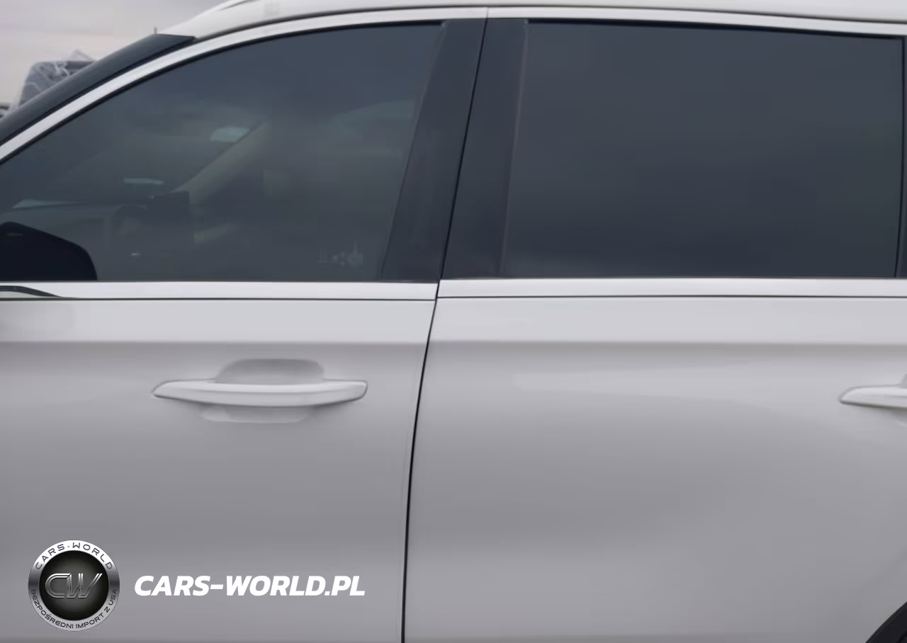 2023 Lincoln Aviator Standard VIN:5LM5J6WC7PGL18439 - 15
