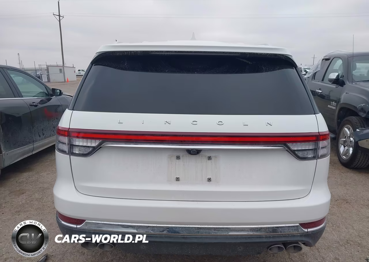 2023 Lincoln Aviator Standard VIN:5LM5J6WC7PGL18439 - 17