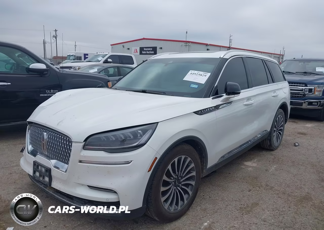 2023 Lincoln Aviator Standard VIN:5LM5J6WC7PGL18439 - 2