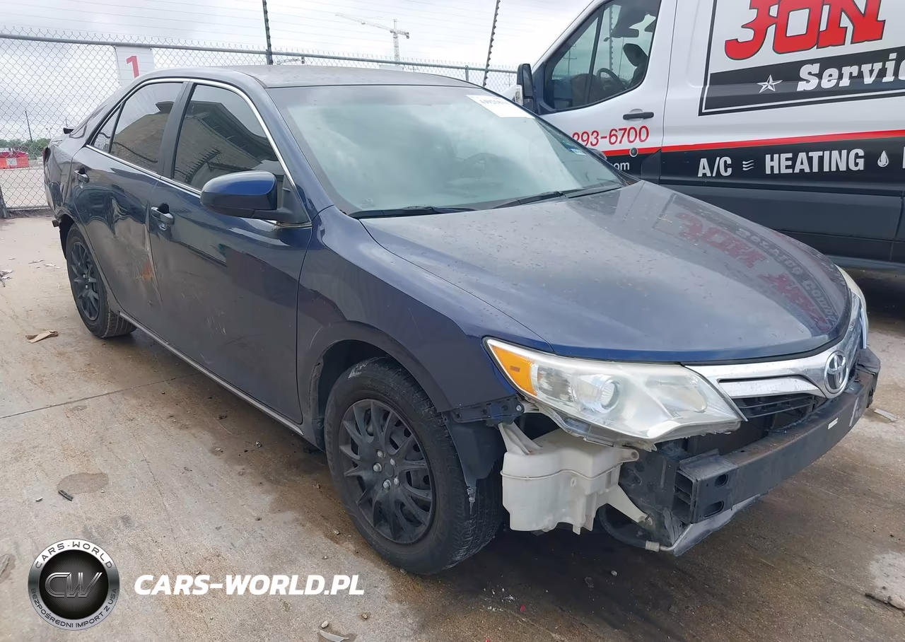 2014 Toyota Camry Le