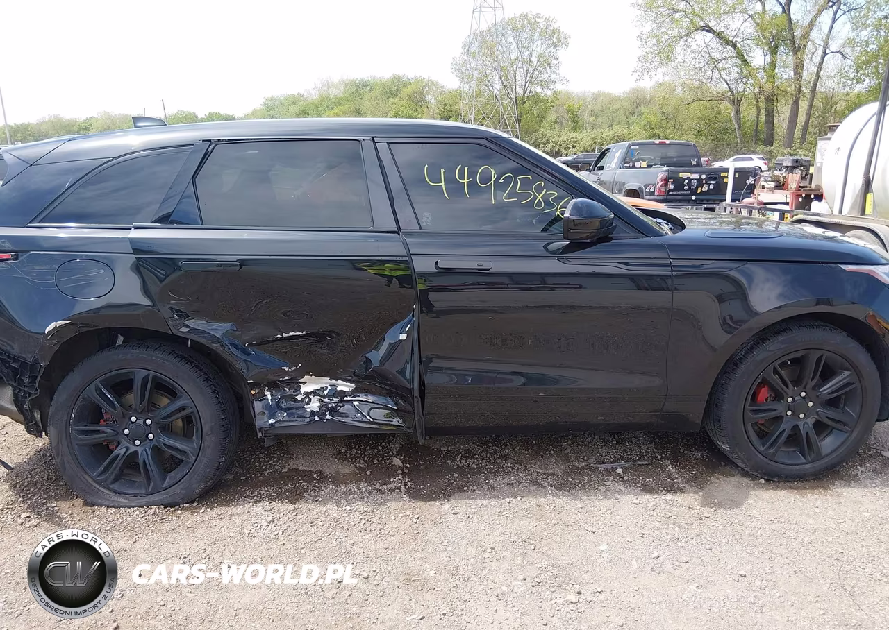 2020 Land Rover Range Rover Velar P250 R-Dynamic S VIN:SALYK2EX3LA266084 - 13