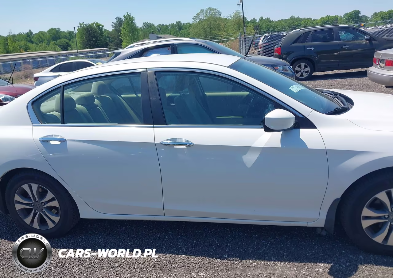 2015 Honda Accord Lx VIN:1HGCR2F3XFA219648 - 13