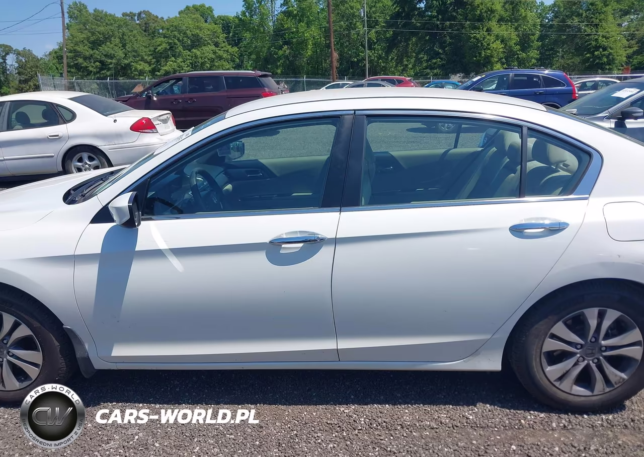2015 Honda Accord Lx VIN:1HGCR2F3XFA219648 - 14