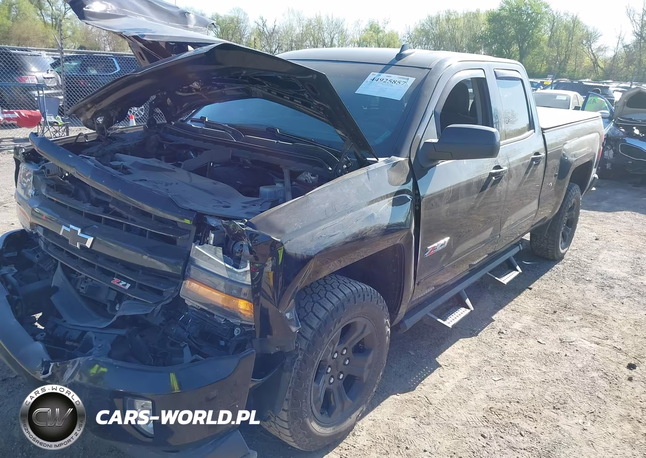 2017 Chevrolet Silverado 1500 2Lt VIN:1GCVKREC0HZ279545 - 2