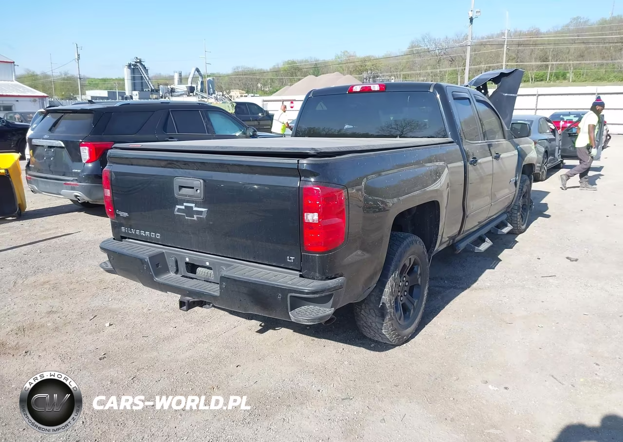 2017 Chevrolet Silverado 1500 2Lt VIN:1GCVKREC0HZ279545 - 4