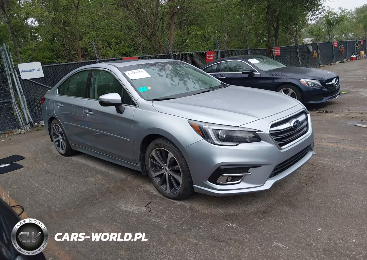 2019 Subaru Legacy 3.6R Limited – zdjęcie 1 z 17