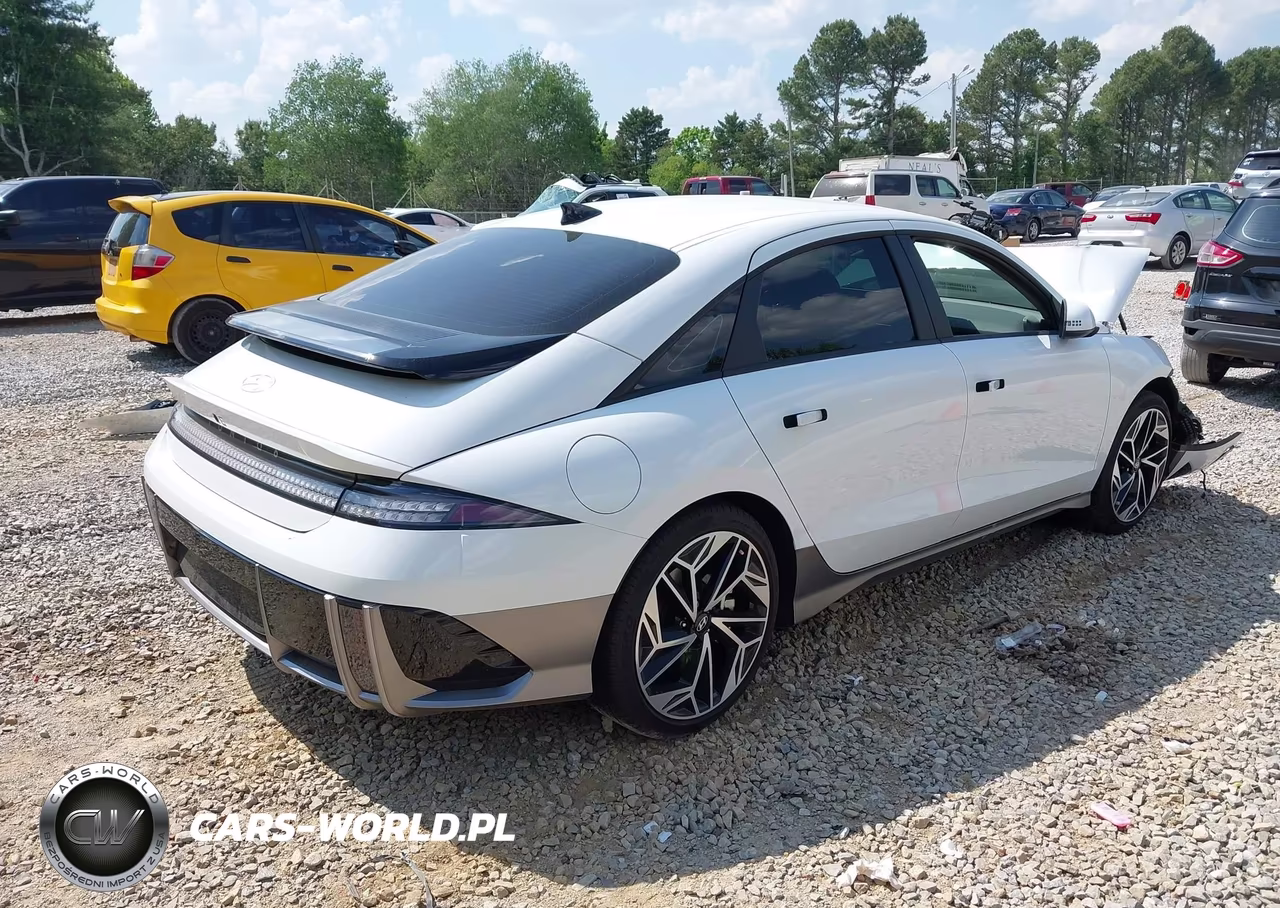 2025 Hyundai Ioniq 6 Sel VIN:KMHM34AA7SA092076 - 4
