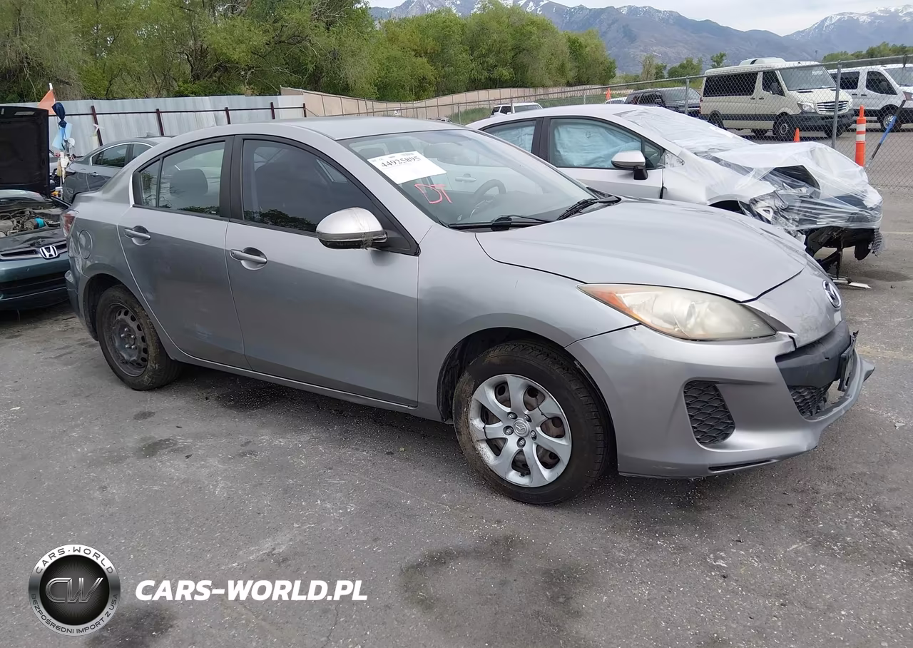 2013 Mazda Mazda3 I Sv