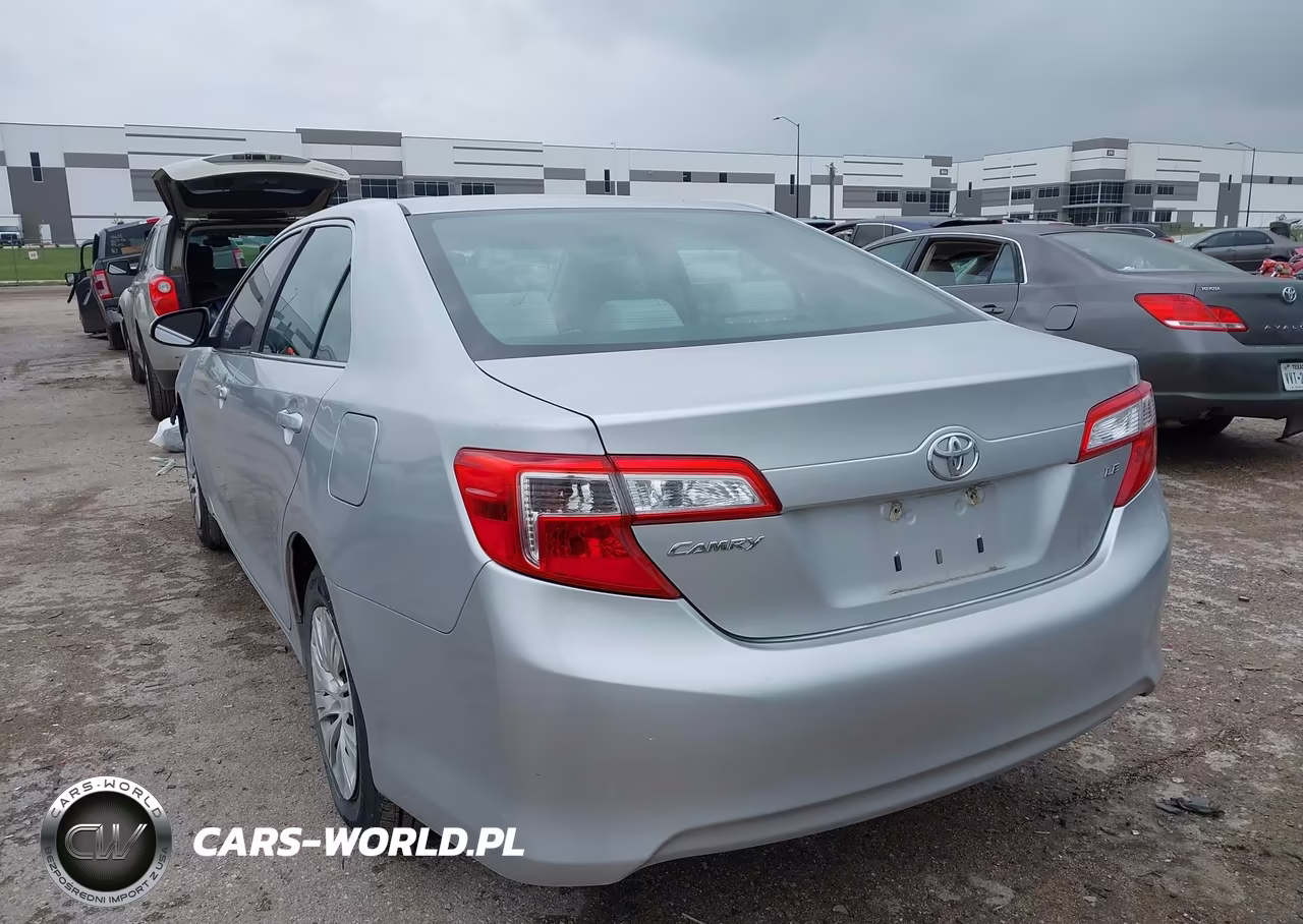 2012 Toyota Camry Le VIN:4T1BF1FK3CU041592 - 3