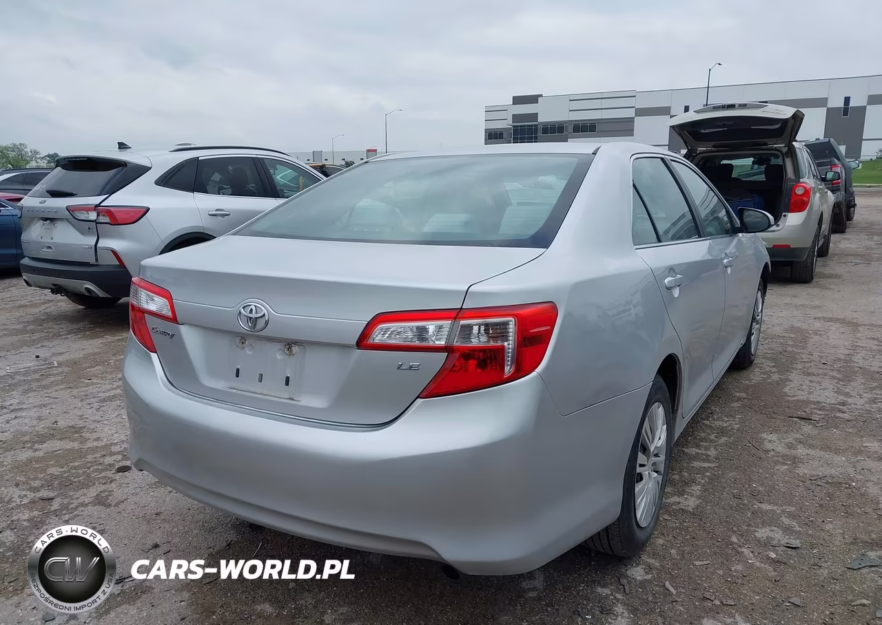 2012 Toyota Camry Le VIN:4T1BF1FK3CU041592 - 4