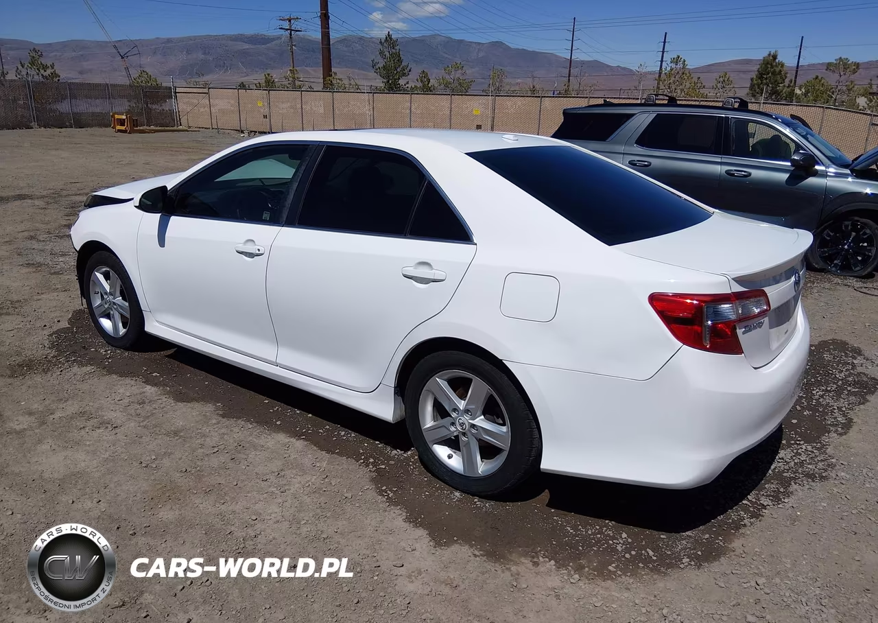 2012 Toyota Camry Se VIN:4T1BF1FK6CU142996 - 3