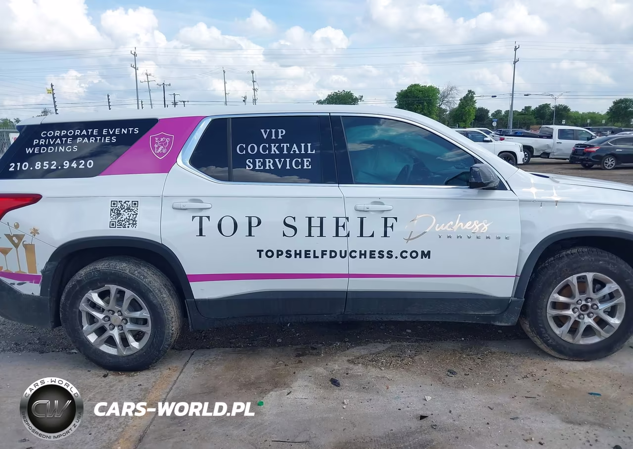 2020 Chevrolet Traverse Fwd Ls VIN:1GNERFKW0LJ202827 - 13