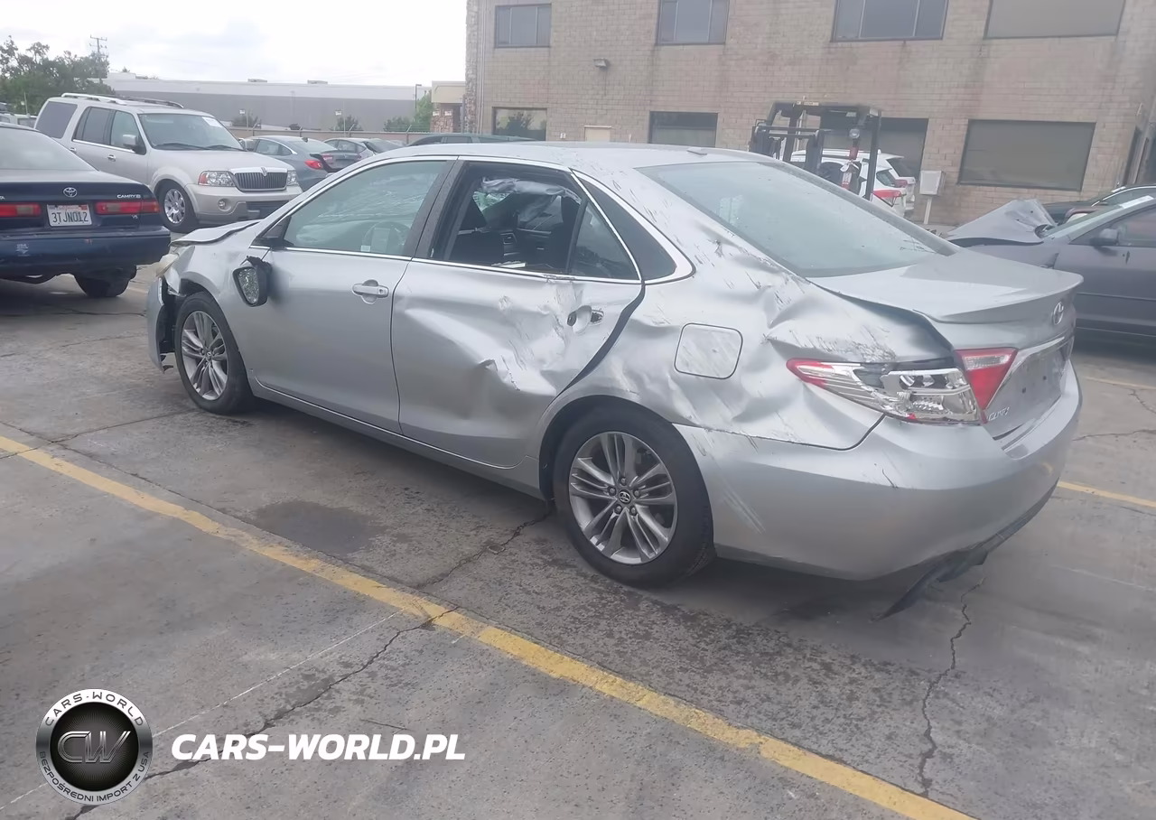 2017 Toyota Camry Se VIN:4T1BF1FK4HU345599 - 3