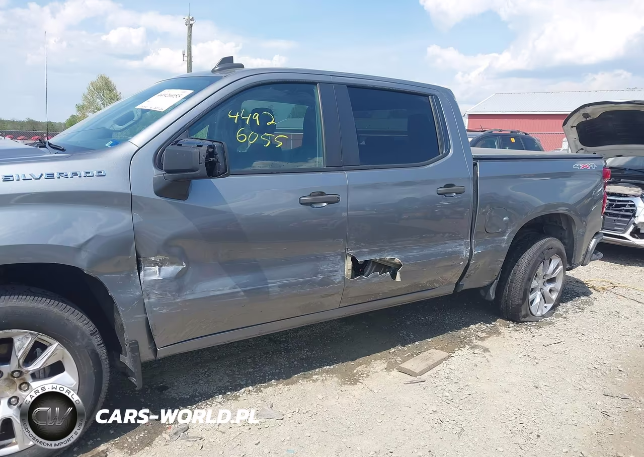 2020 Chevrolet Silverado 1500 4Wd Short Bed Custom VIN:1GCPYBEK2LZ135283 - 6