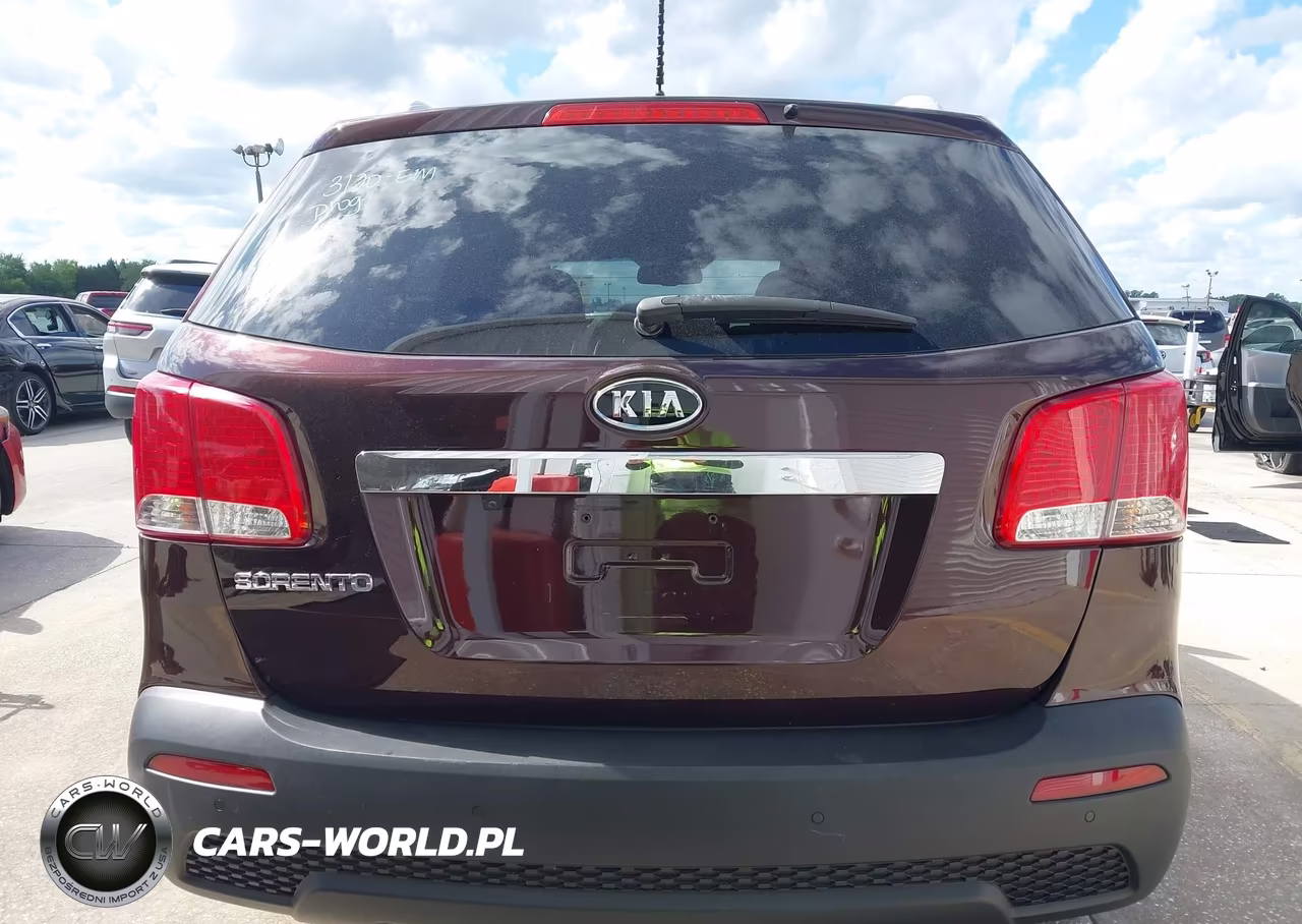 2013 Kia Sorento Lx VIN:5XYKT3A60DG401276 - 17