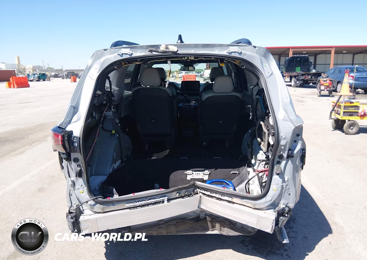 2023 Toyota Sienna Xse VIN:5TDDRKEC8PS159152 - 6