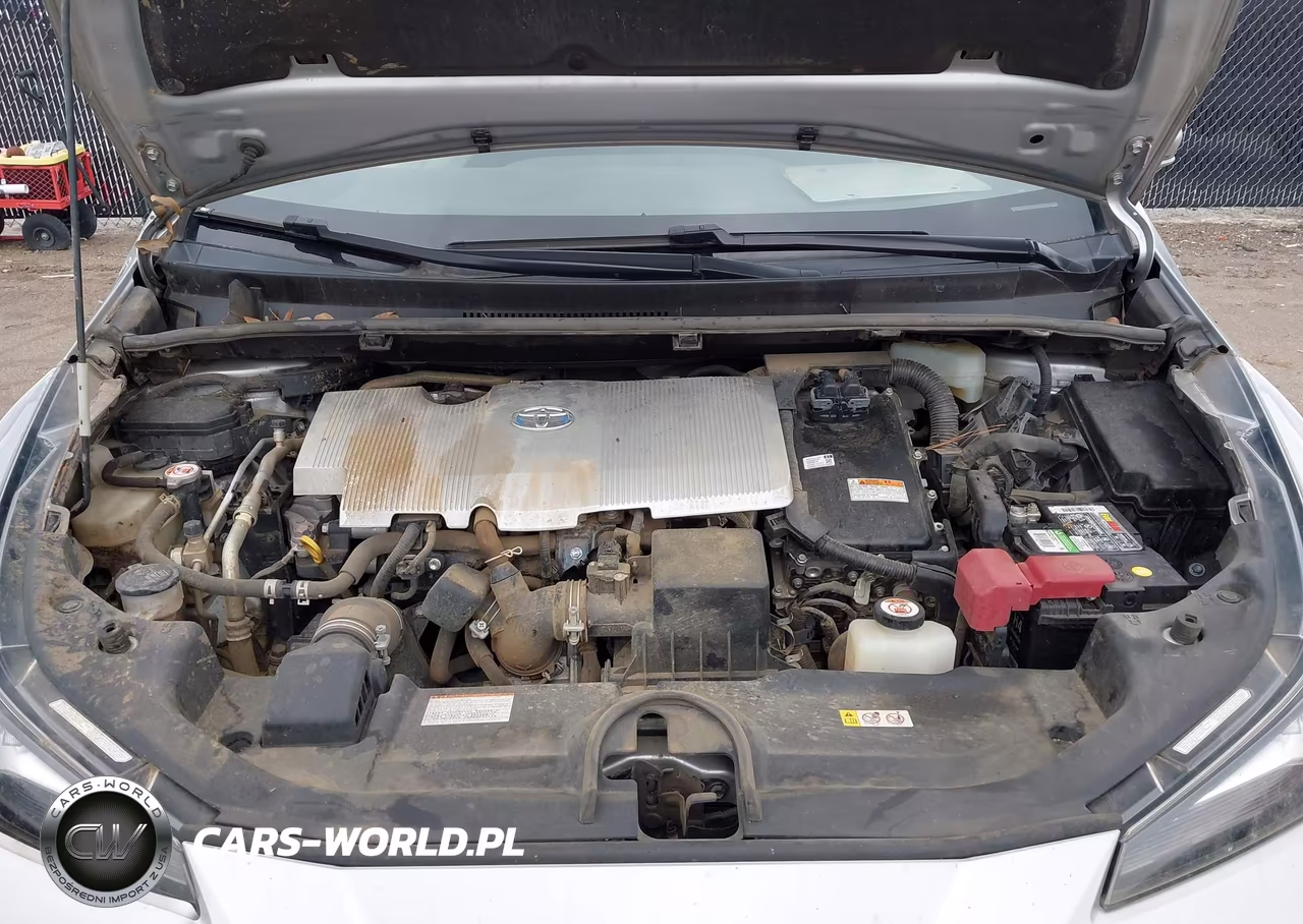 2022 Toyota Prius Le VIN:JTDKAMFU9N3168619 - 10