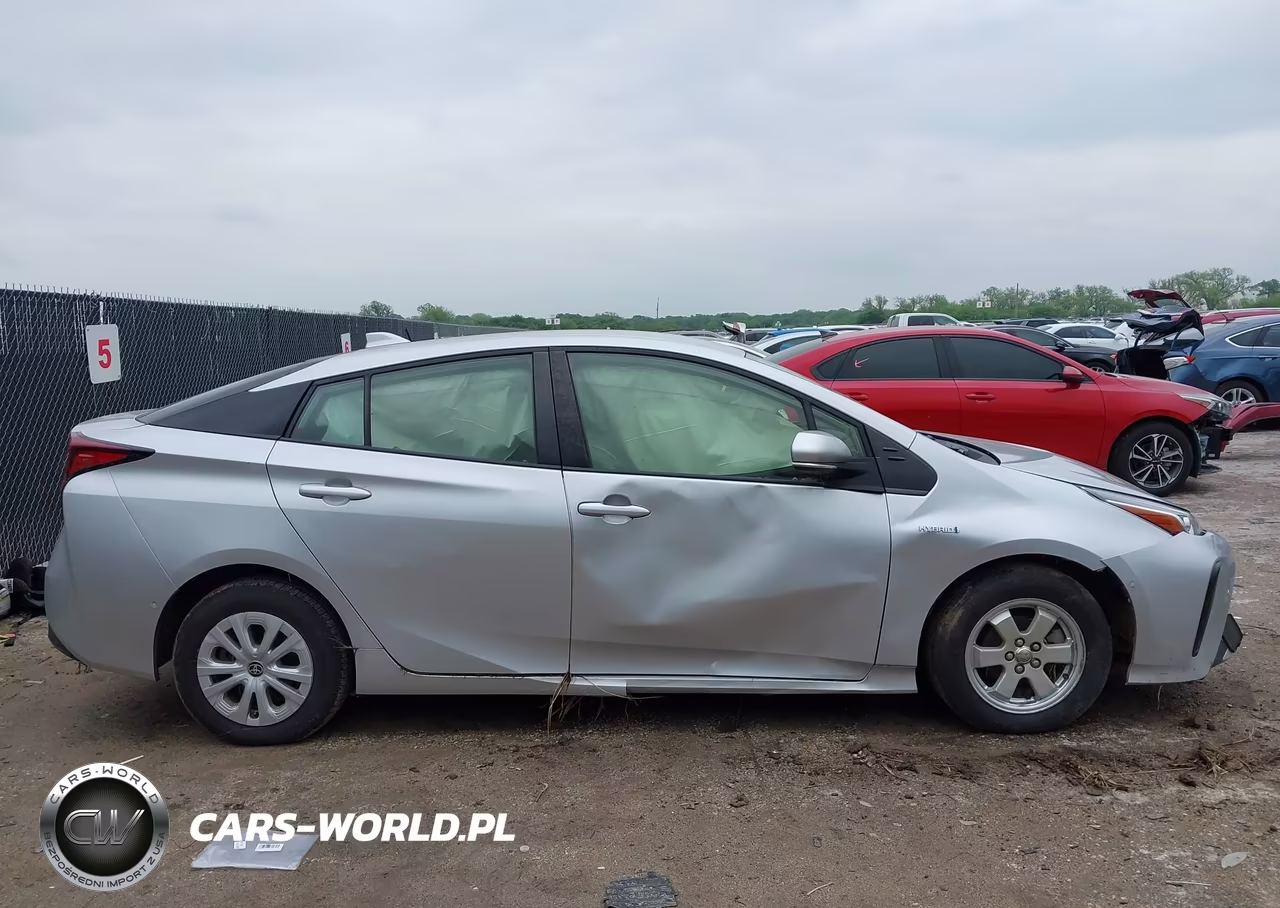 2022 Toyota Prius Le VIN:JTDKAMFU9N3168619 - 13