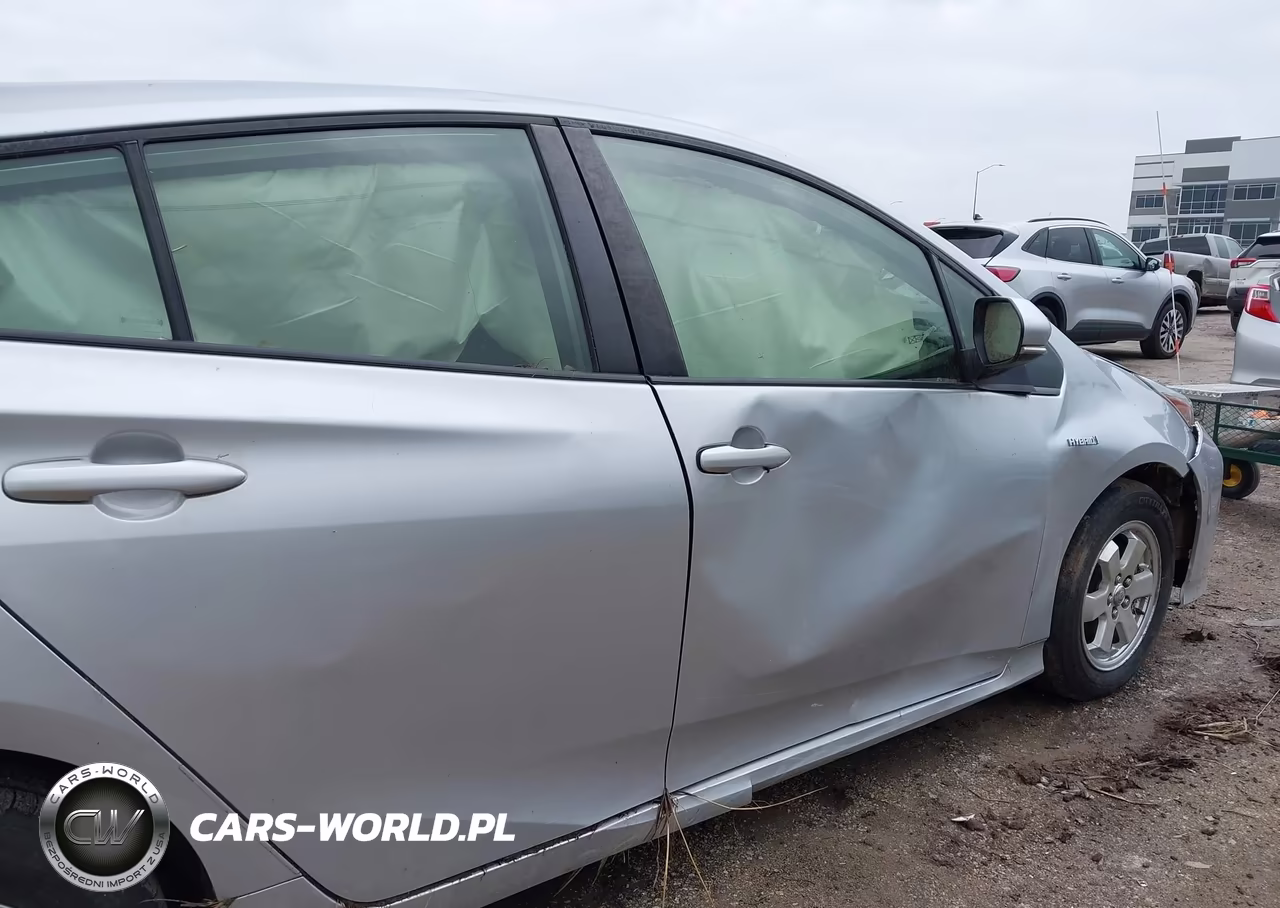 2022 Toyota Prius Le VIN:JTDKAMFU9N3168619 - 6