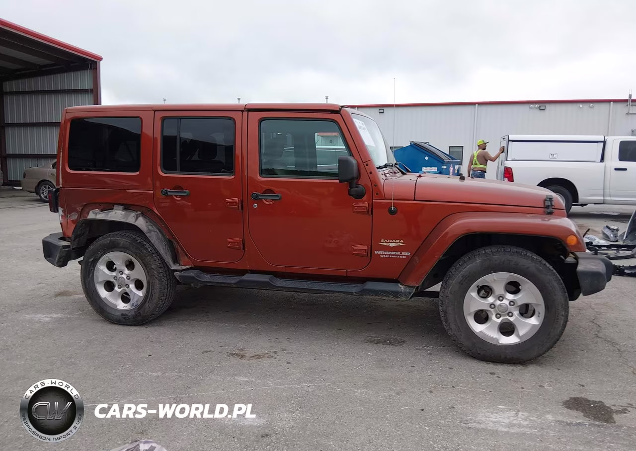 2014 Jeep Wrangler Unlimited Sahara VIN:1C4BJWEGXEL191978 - 14