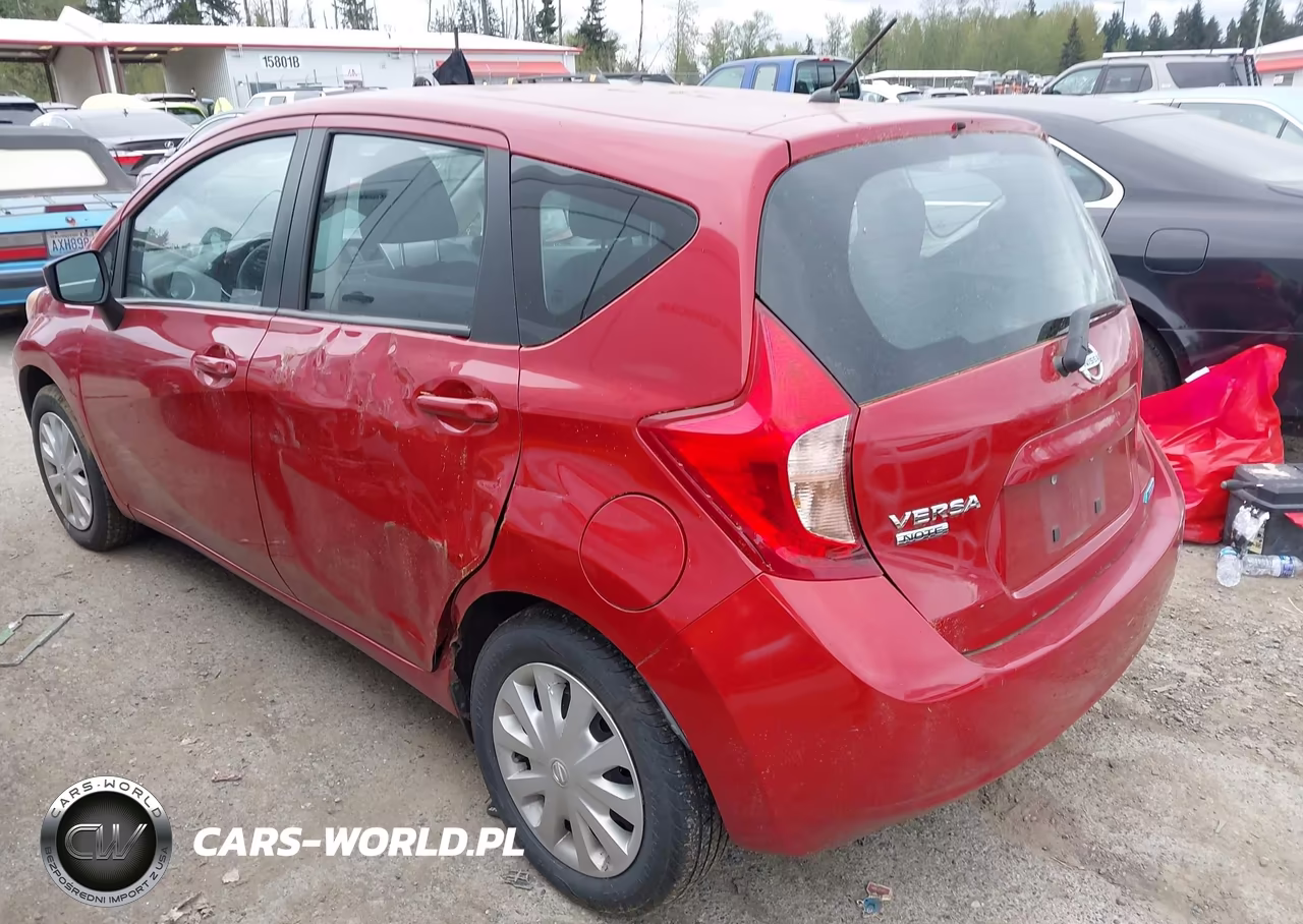 2015 Nissan Versa Note S Plus VIN:3N1CE2CP3FL438478 - 3